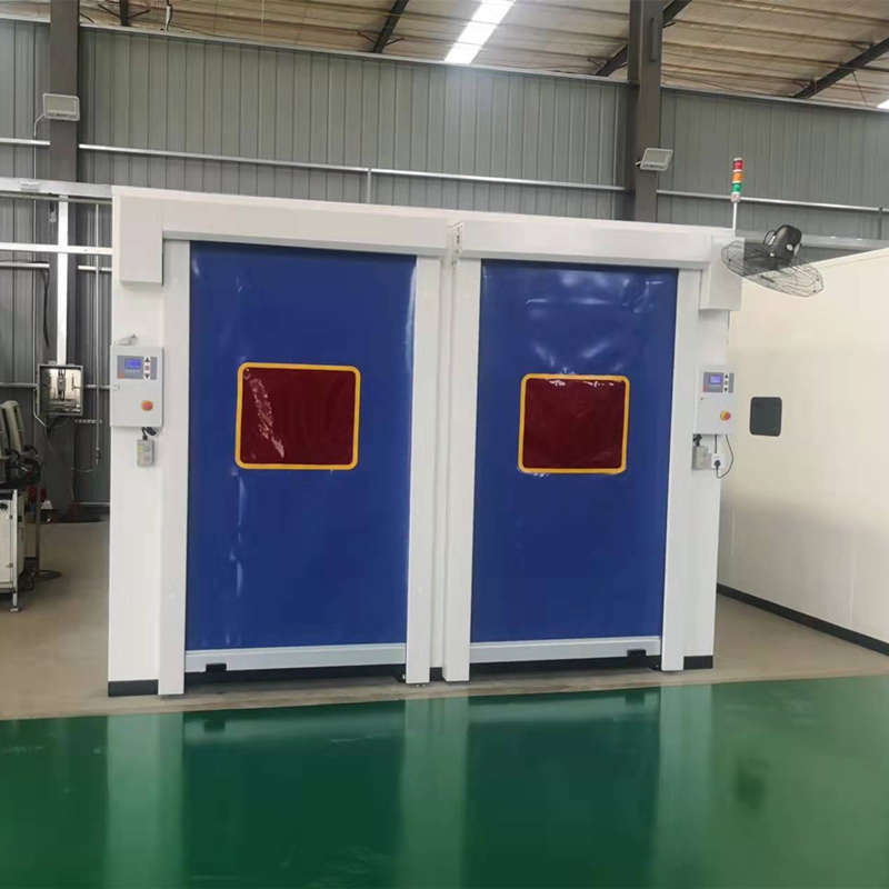 PVC fast rolling doors for robotic welding cells