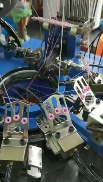 New Good Quality Socks Knitting Machine1