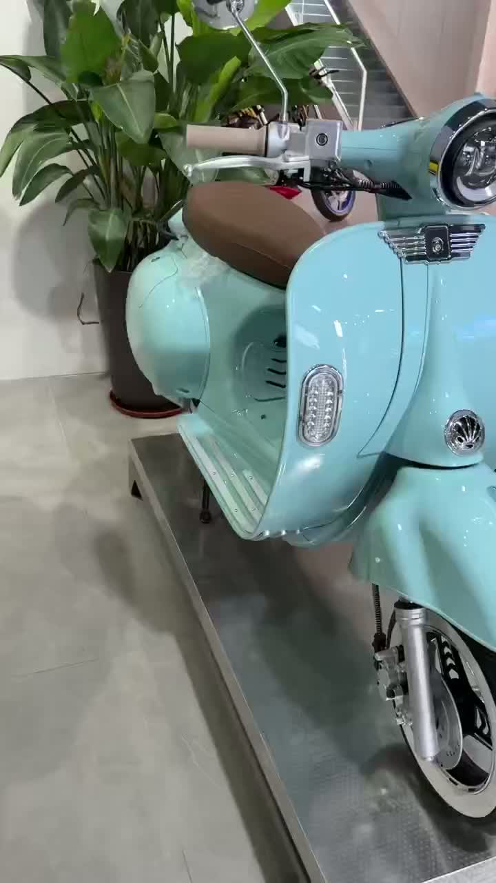 scooter eléctrico de estilo para vacaciones