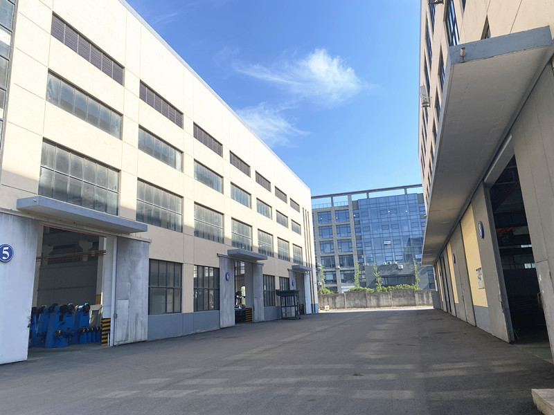Internal road