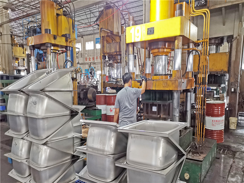 Xinhe Stainless Steel Products Workshop 01