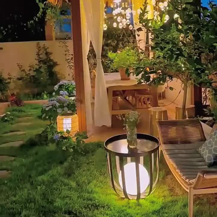 Outdoor Floor Lamps