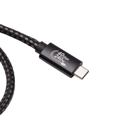 UCOAX proporciona un cable USB4 USB-IF Certified 40GBPS USB4