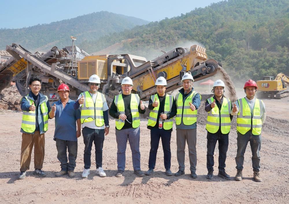 Group photo with clients