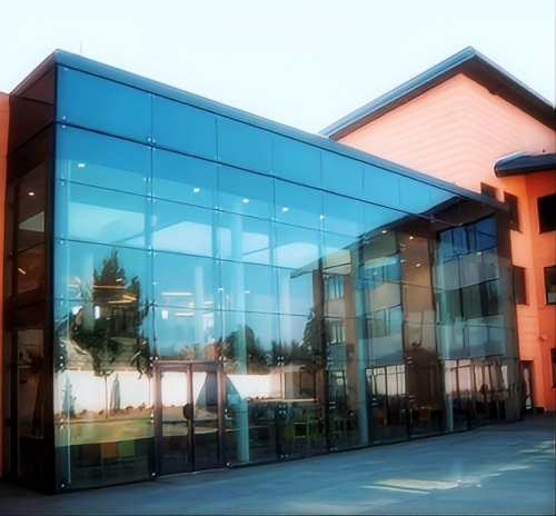 What's the difference between a window wall and a curtain wall?