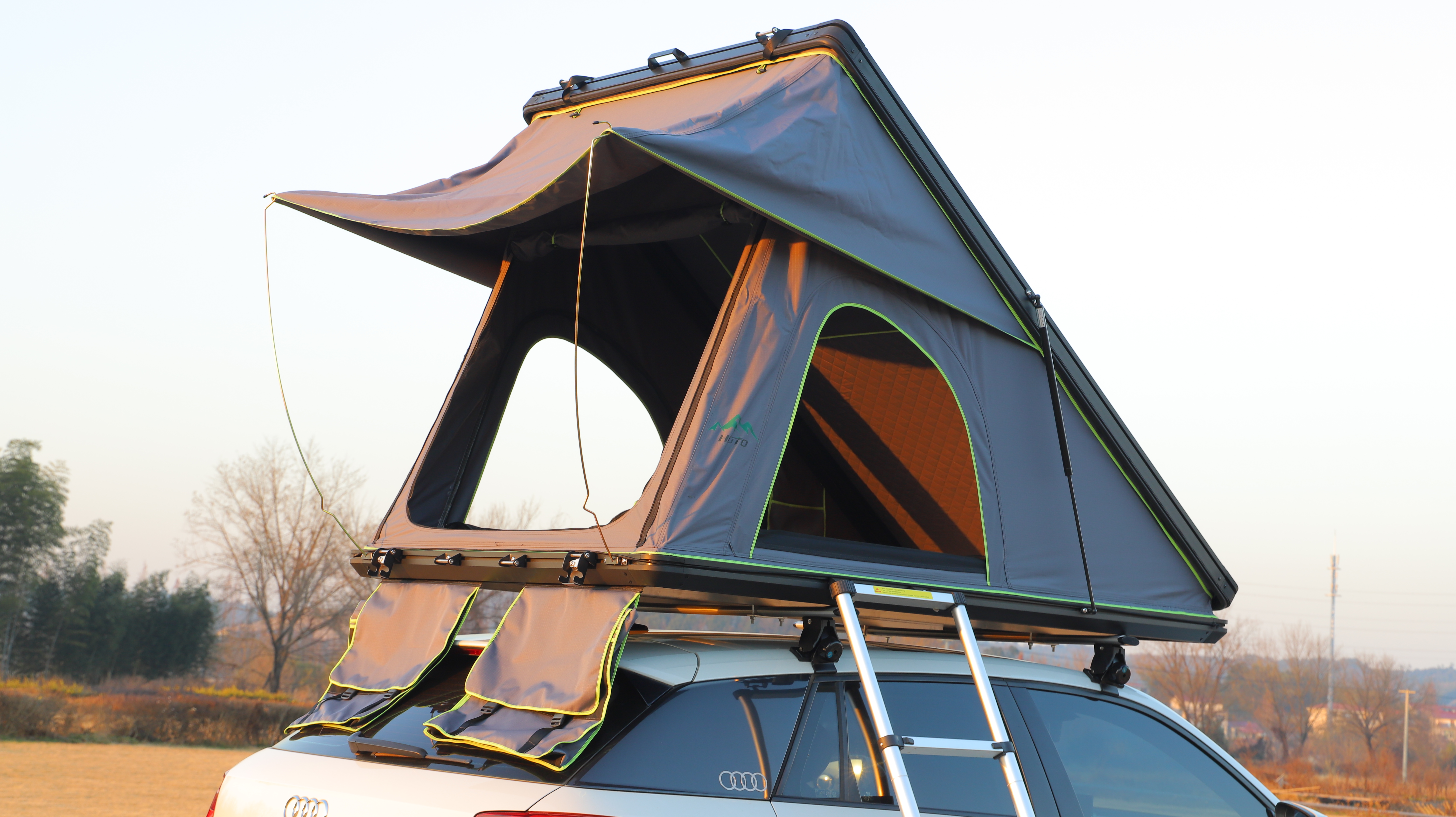 Aluminum Triangle Car Rooftop