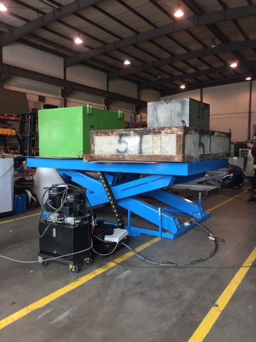 Custom lift table