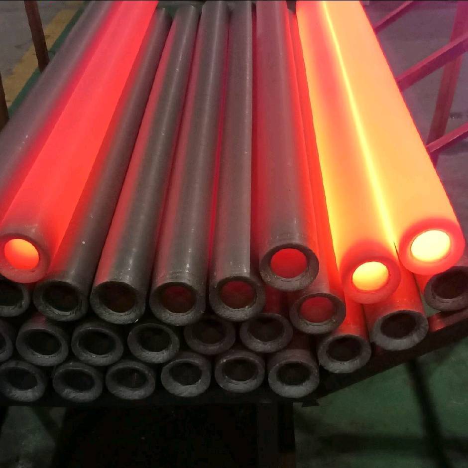 Titanium alloy seamless pipe