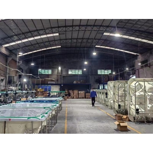 The production processes of hot tub spa in HaloSpas