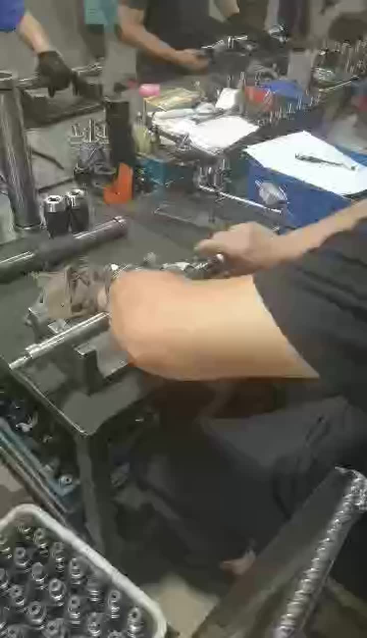trapano avvitatore senza chiave.mp4