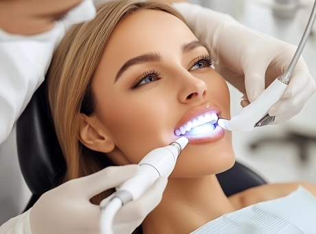 Ультразвуковое масштабирование