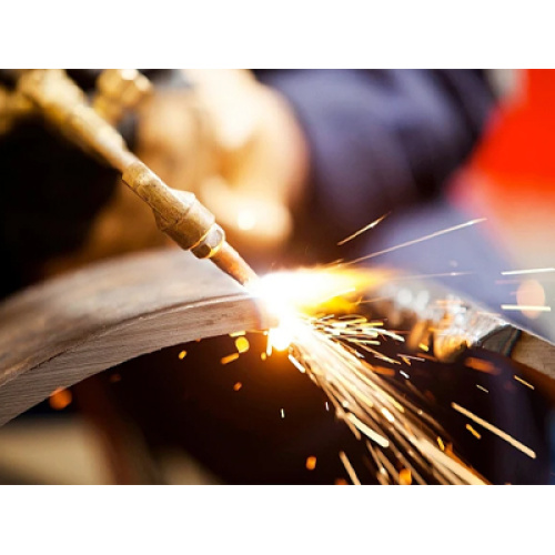 Le marché mondial des machines à souder se développe régulièrement au premier semestre 2026, l’automatisation basée sur l’IA et la fabrication verte remodèlent le paysage industriel