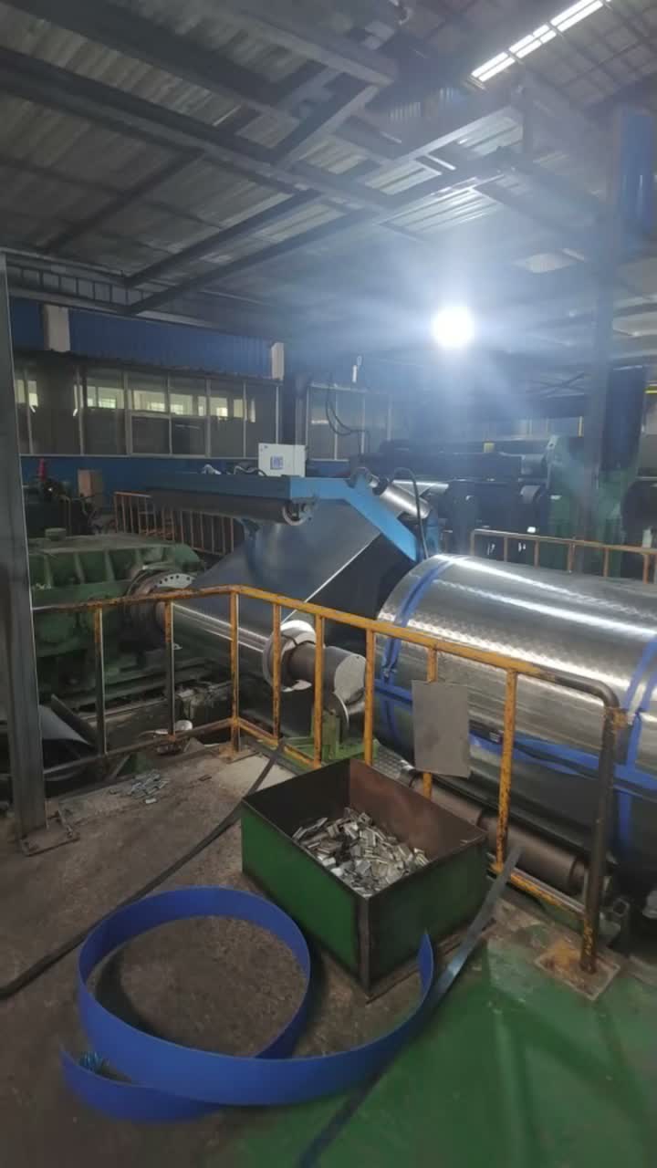 Gravação de superfície de bobina de alumínio