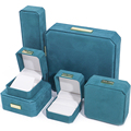Hanhong Factory Custom Logo Schmuck Verpackung Box Halskette Ohrringe Set Velvet Jewely Box Grüne Samt Ring Juwely Box1