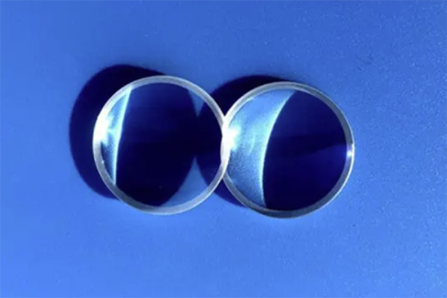 لنز منفی منیسک چیست؟