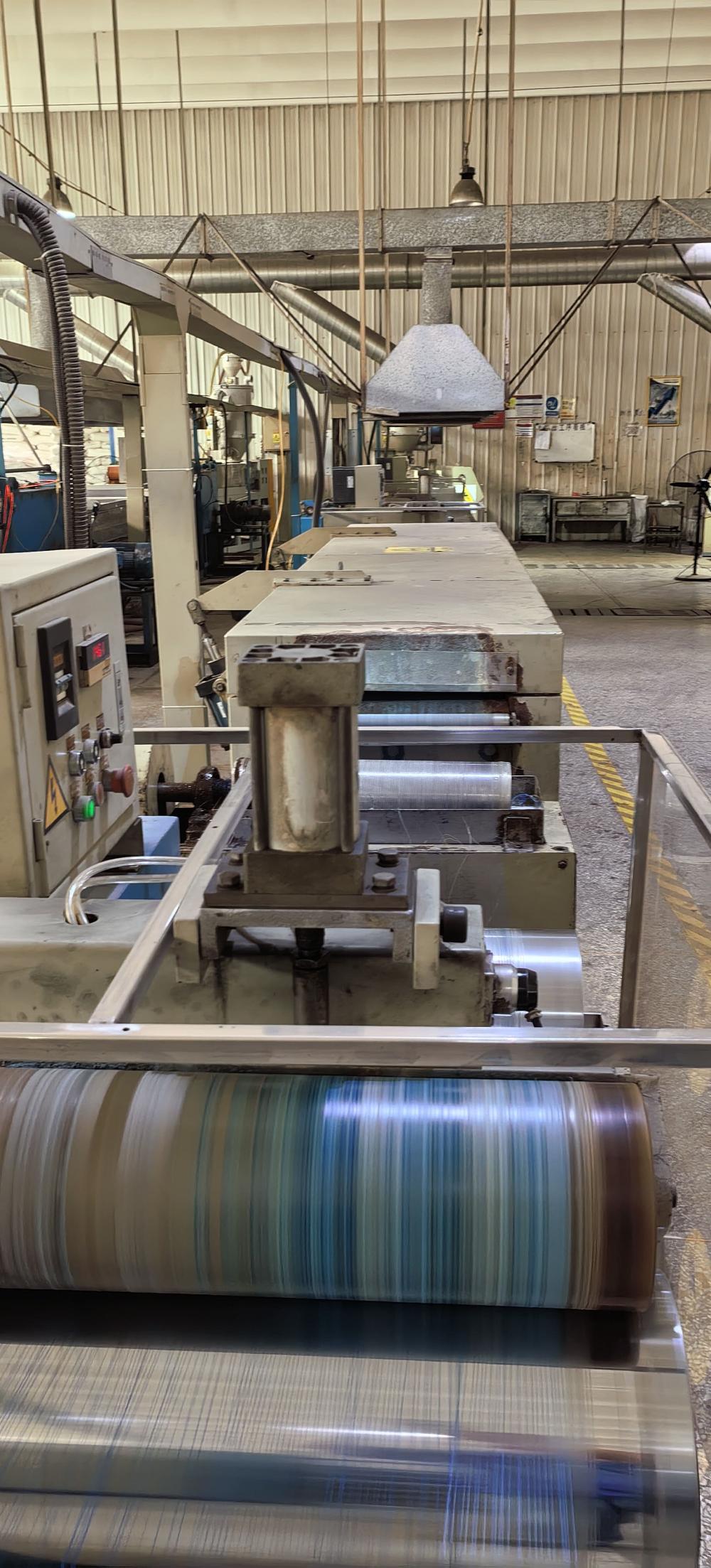 Wire drawing machine