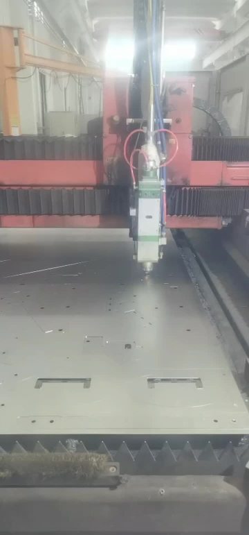 Byin3015 4kw fiber cutting Max fiber