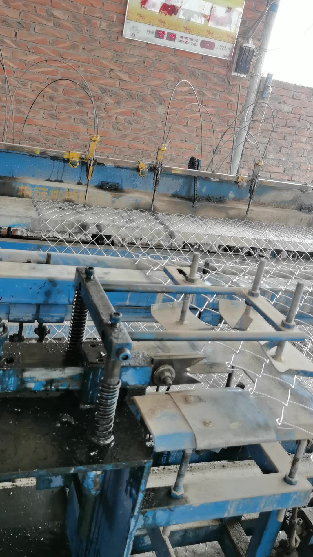 2,5 mm - 4,0 mm 5 cm o wielkości ocynkowane PCV Pokwiec ogrodzenie łańcucha na placu zabaw 1