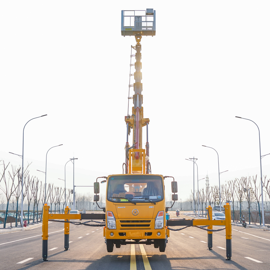 30 Meter Overhead Working Truck