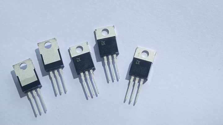 650V 20A IGBT Transistor DXG20N65PS