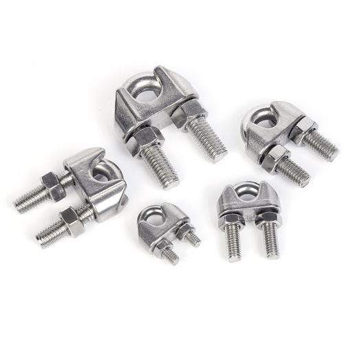 Installation method of wire rope clip