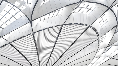 Как долго служат полые листы ПК? Правда о сроке службы, защите от ультрафиолета и о том, почему качество имеет значение