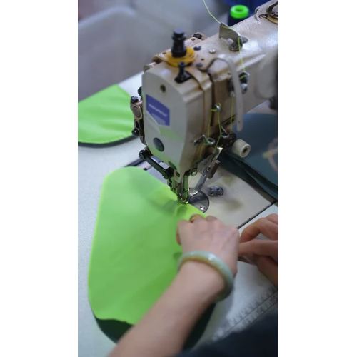 Процесс производства сумок для ракеток