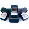 Hanhong 2023 Neues Luxus -Schmuckverpackungsbox Armband Armband Box Custom Logo Samt Halskette Ring Juwely Box1
