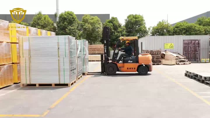 Real time video of warehouse shipment