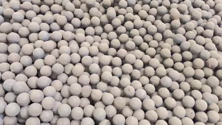 Wear-resistant steel balls for metal products