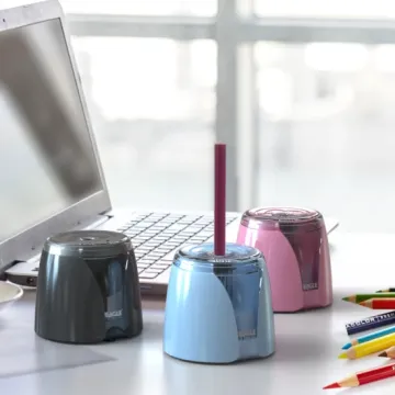 Portable Automatic Pencil Sharpener for 2AA Batteries1