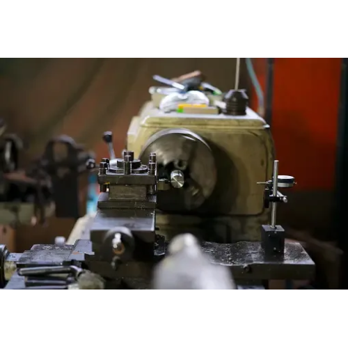 How Many Tools Are Used in Lathe Machine?