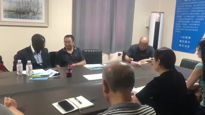 安哥拉客户来我公司考察