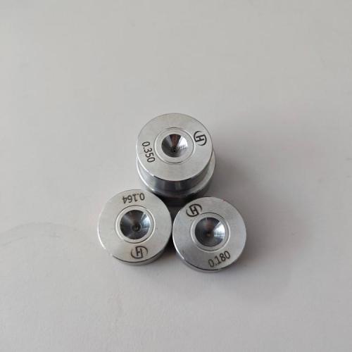 In che modo il disegno del filo muore influisce sulle proprietà del metallo