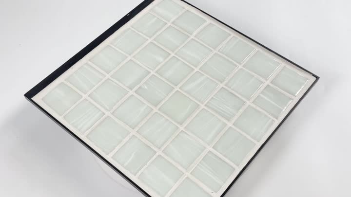 Mosaico redondo de vidrio blanco