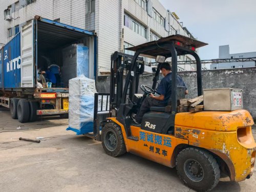 Honli、安定した性能を備えた30ナイロン押出機生産ラインの納入に成功