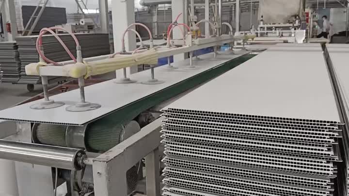 Lignes de production automobile avancées pour PVC WallB