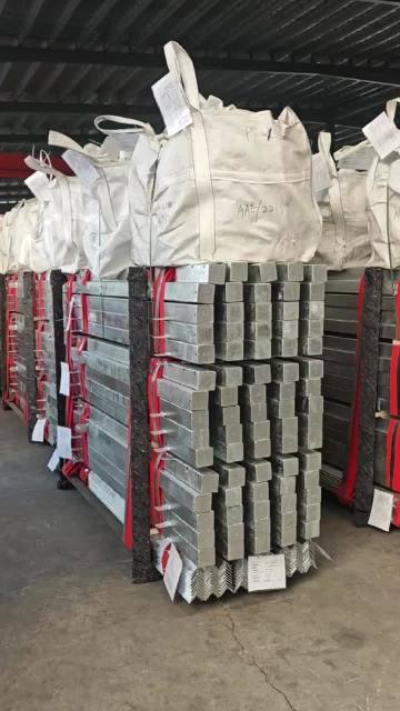 15×15m Galvanized Steel Fence – Packing Display