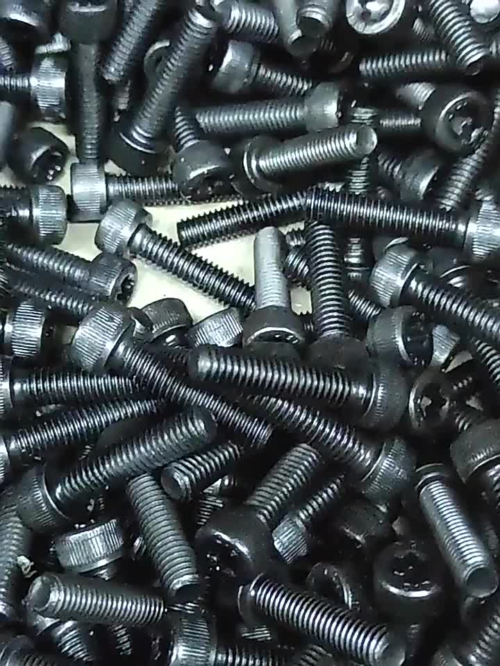 Hexalobular socket screws-1