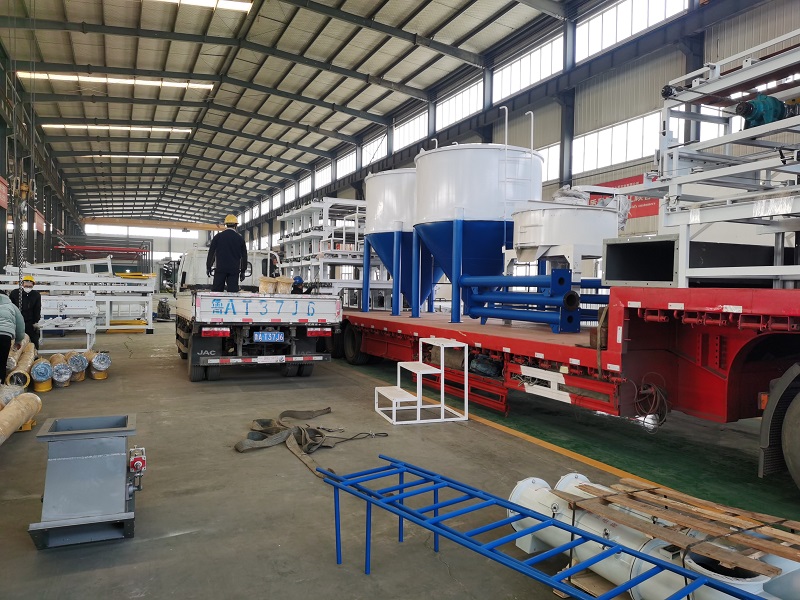Shipment of composite thermal‑insulation external formwork equipment