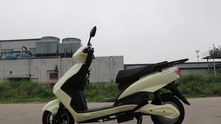 Teste de scooter Xufeng