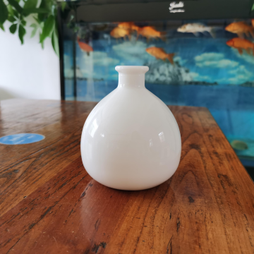 scent-bottle