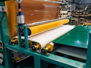 Sponge SBR Laminating Machine | Guocheng Precision Hydraulic