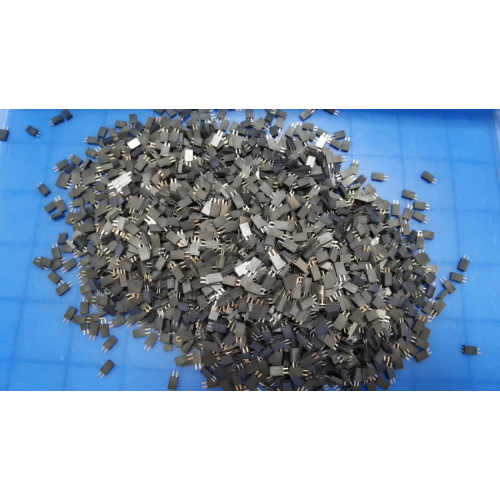 Yangzhan Kang 2.54mm pitch single-row plug-in connector, 7.1mm high, 2P-40P, fully automated production line – real photos shown.