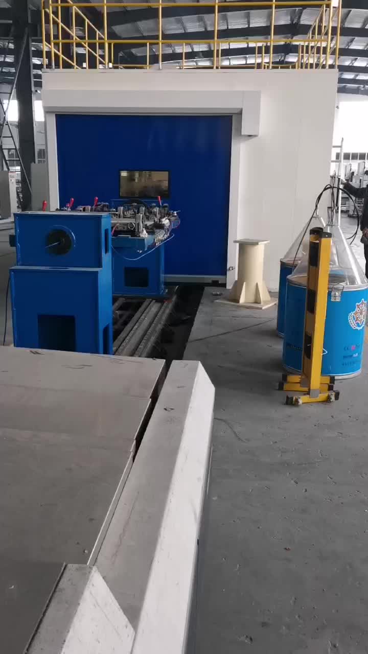 PVC rapid rolling door for robotic welding cell