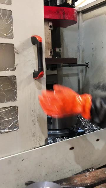 bore   hole of flanges