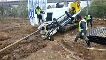 FDP-35 Hydraulic Horizontal Directional Drilling Rig Machine For Pipe Laying 2