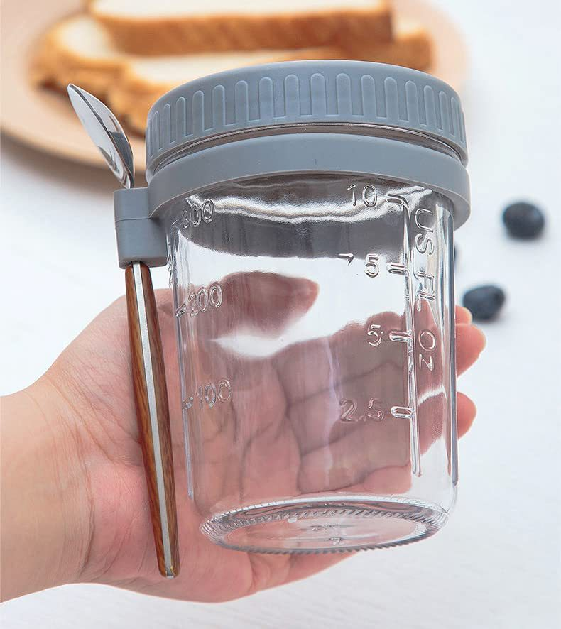 Breakfast Cup with lid and spoon