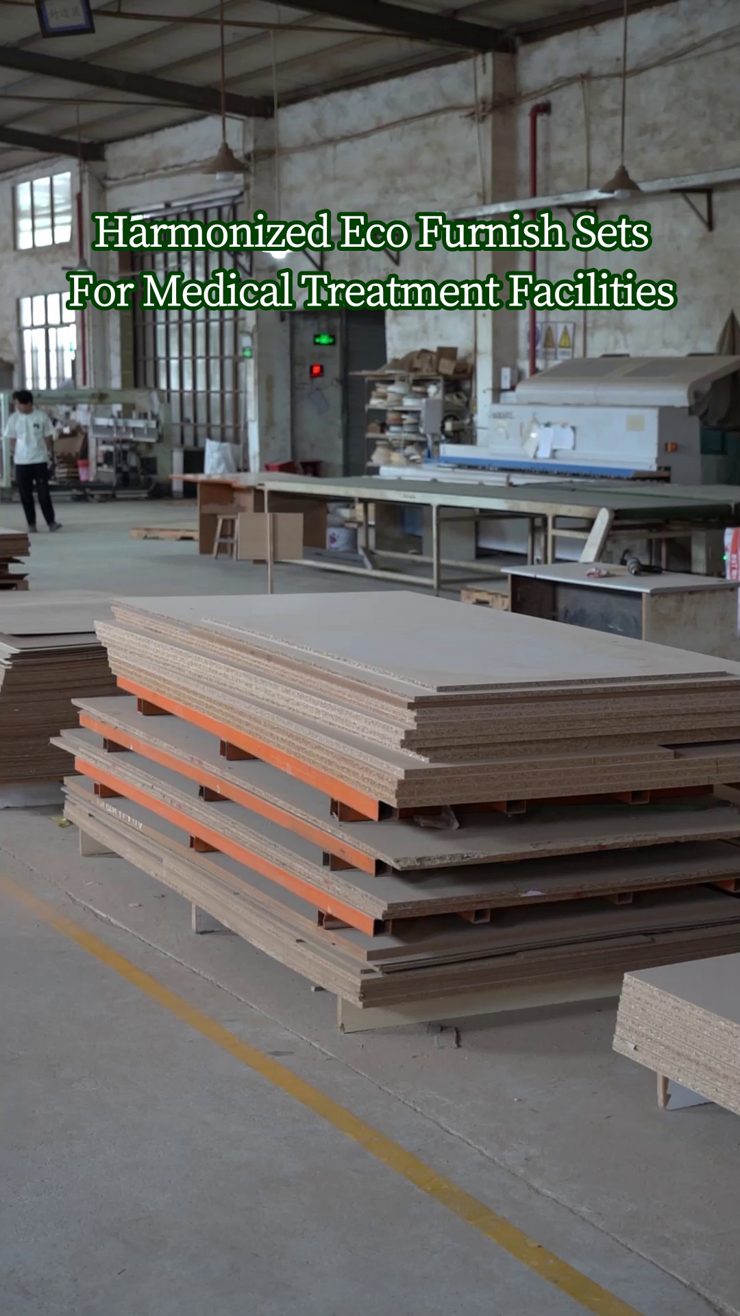 Capacidad de fabricación de muebles en grandes lotes que respalda la ejecución de grandes proyectos de licitación