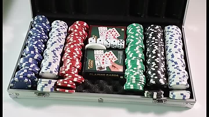 conjunto de fichas de pôquer